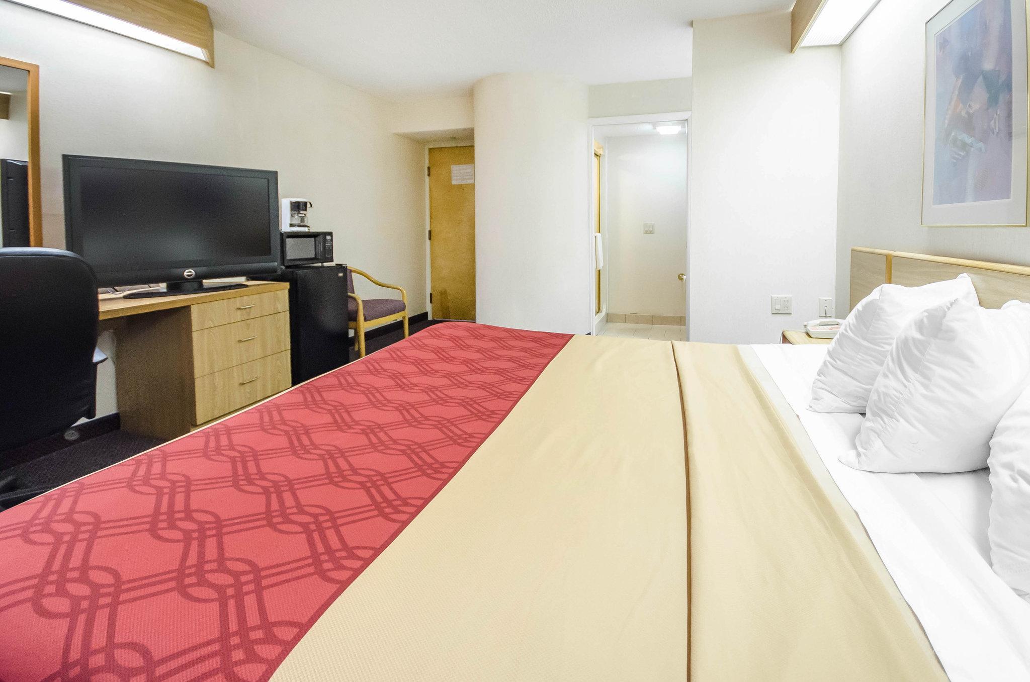 Econo Lodge London Eksteriør bilde