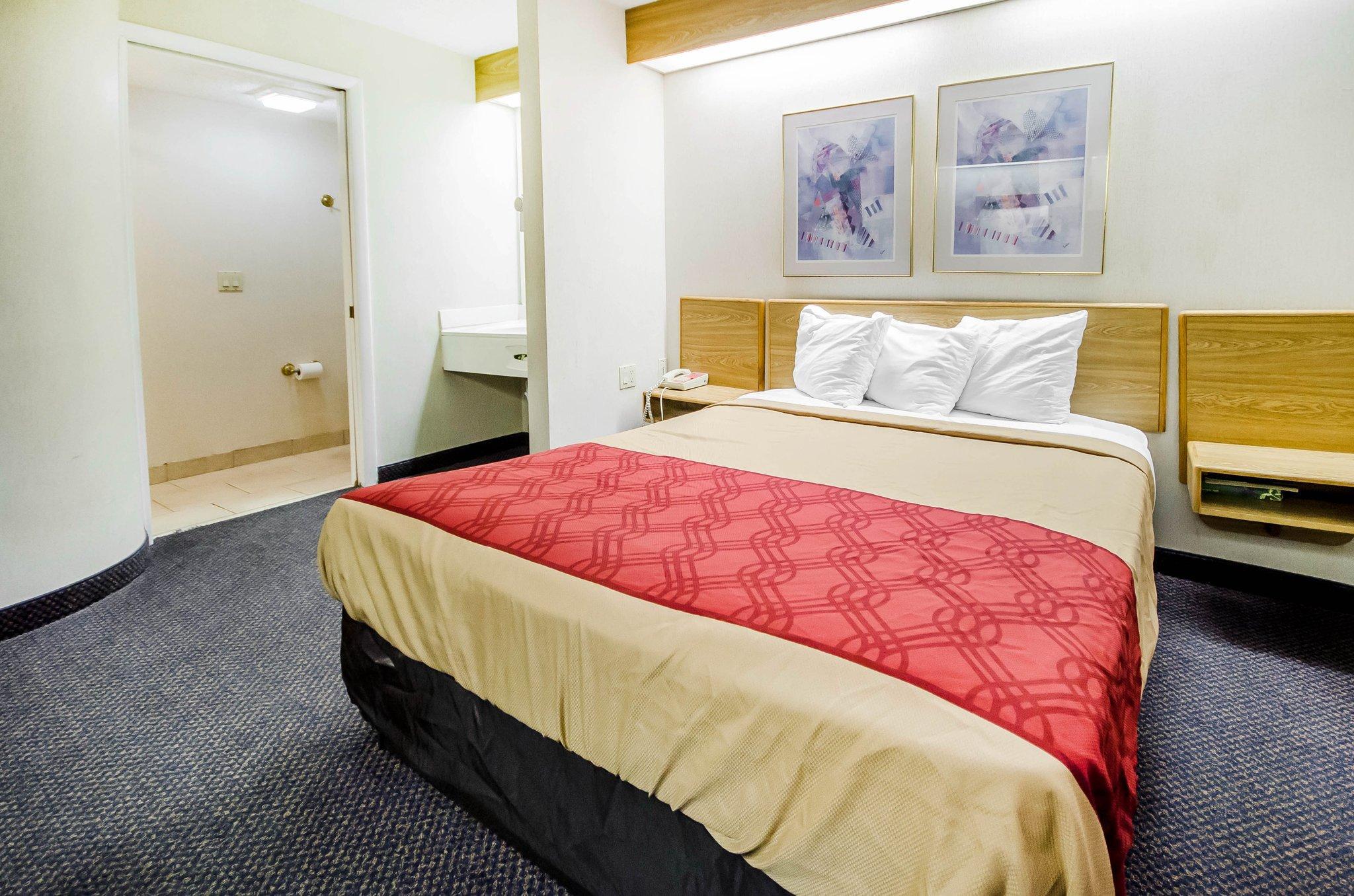 Econo Lodge London Eksteriør bilde