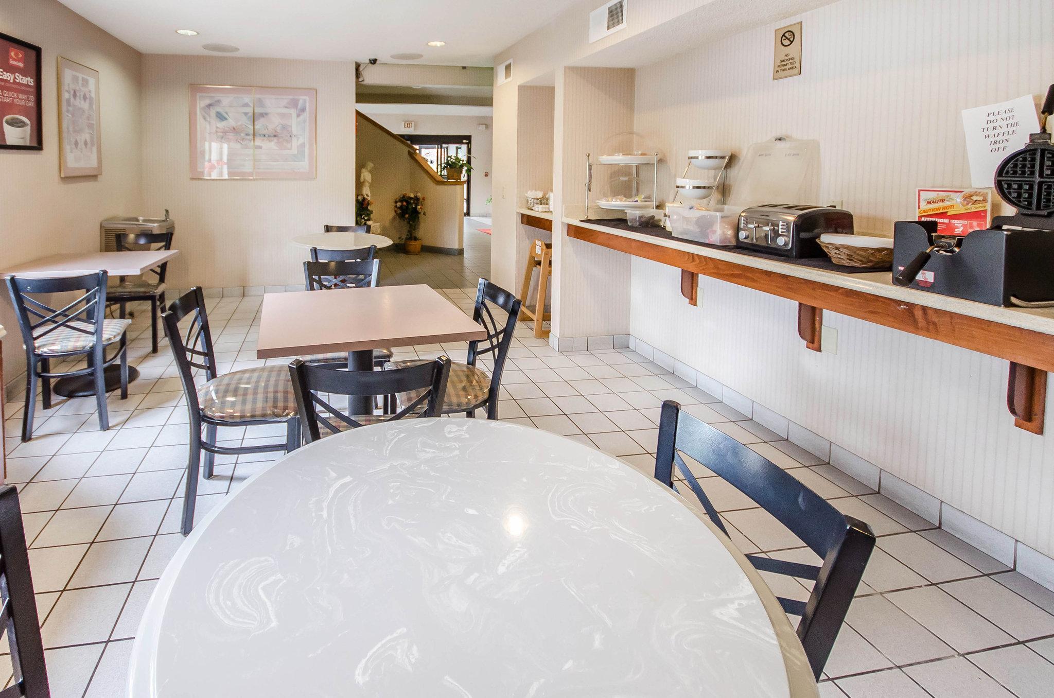 Econo Lodge London Eksteriør bilde